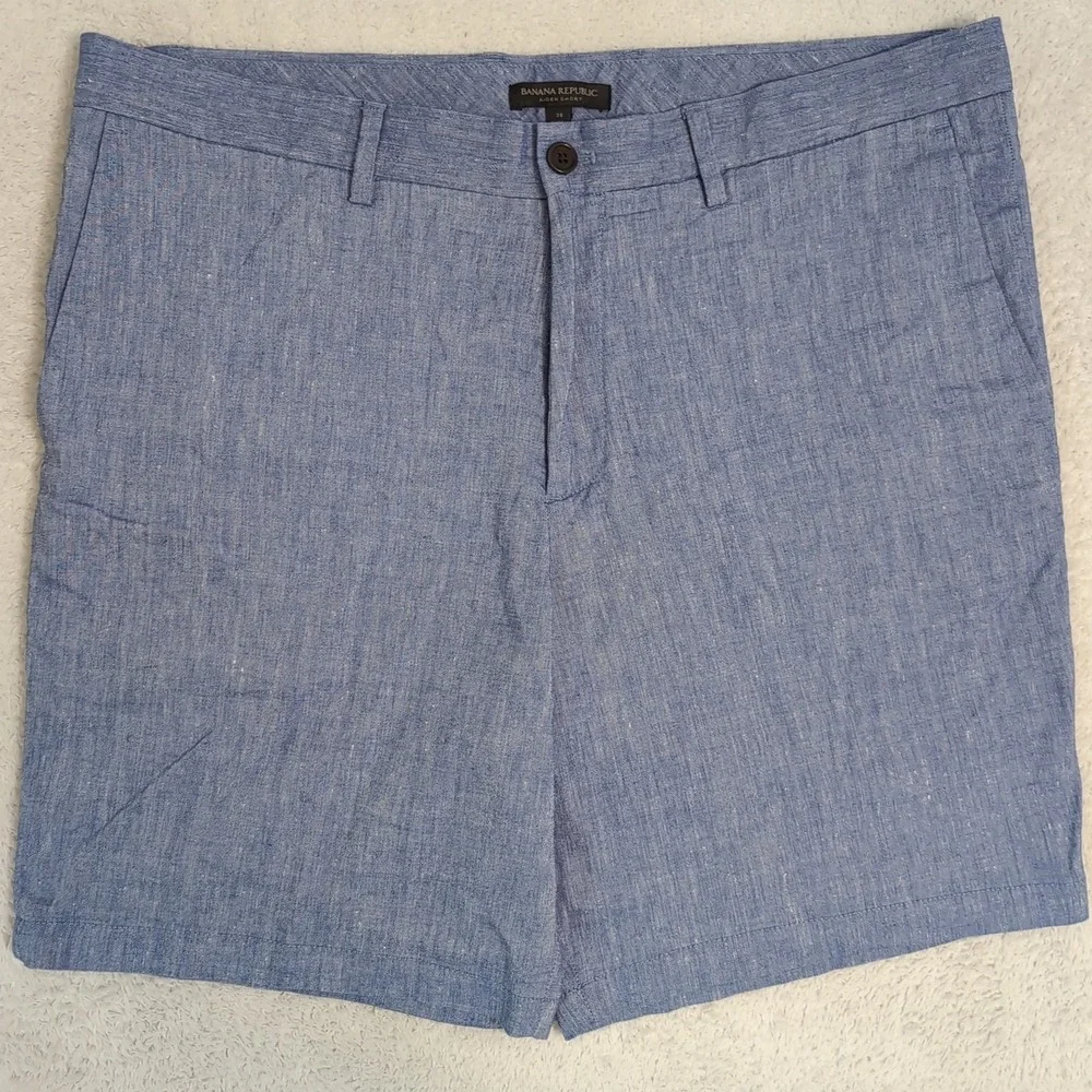 Banana Republic Aiden Shorts Mens 38 (Fits 40x10) Blue Linen Blend Chinos
